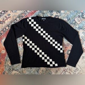 Women’s Long Sleeve with Checkerboard Graphic